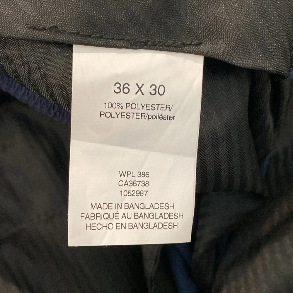 Men’s Haggar Taylor’s Fit Travel Performance Pants. ‎ Navy.  Size 36x30 - Picture 5 of 5